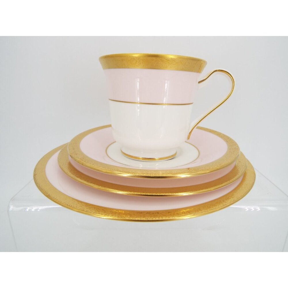 Mary Kay China Pink with Gold Encrusted Band 4 Piece Partial Place Setting